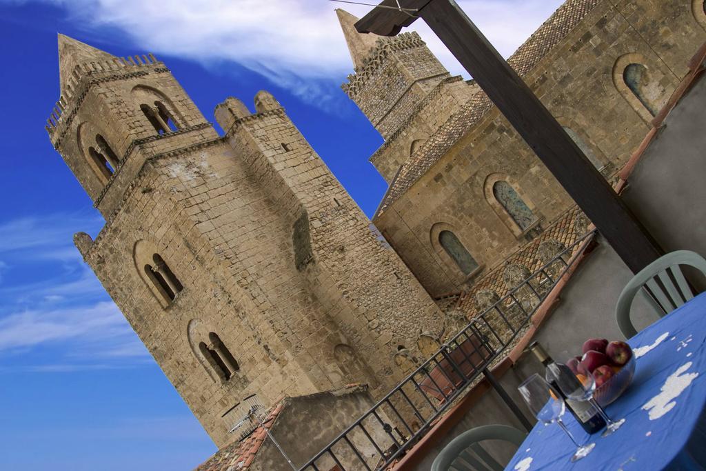 Terrazza Delle Mura Cefalu Exterior photo